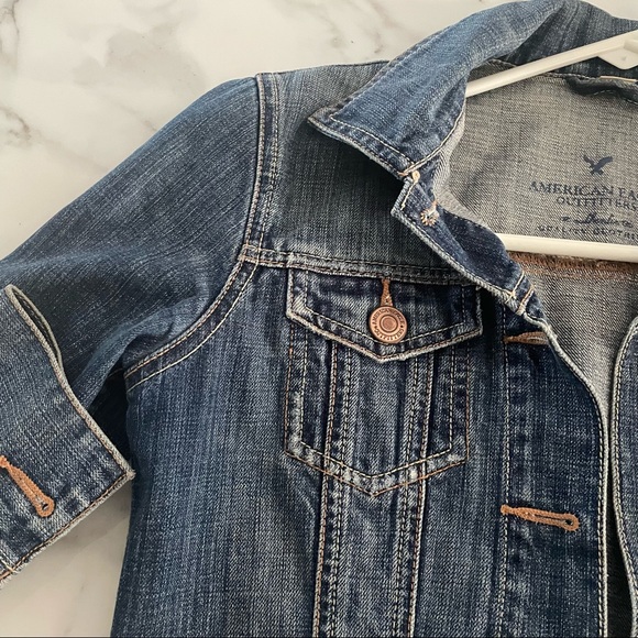 American Eagle Jean Jacket, size xs - Picture 7 of 13